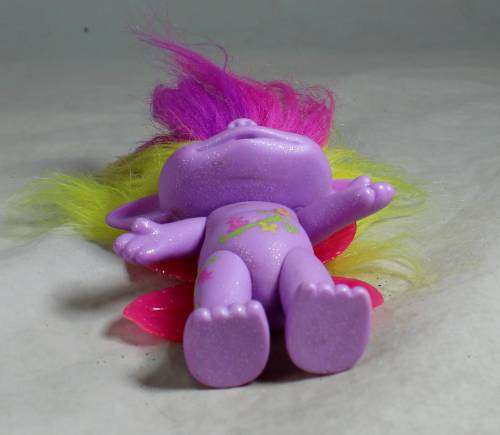 ZELF WITH PINK WINGS (BEAUTIFUL)-BID NOW!!