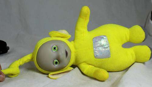 YELLOW TELLY TUBBIE (LAA-LAA) (TIMELESS)  BID NOW!!