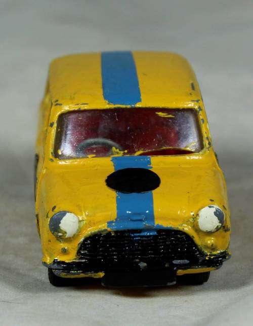 CORGI TOYS AUSTIN SEVEN-BID NOW!!