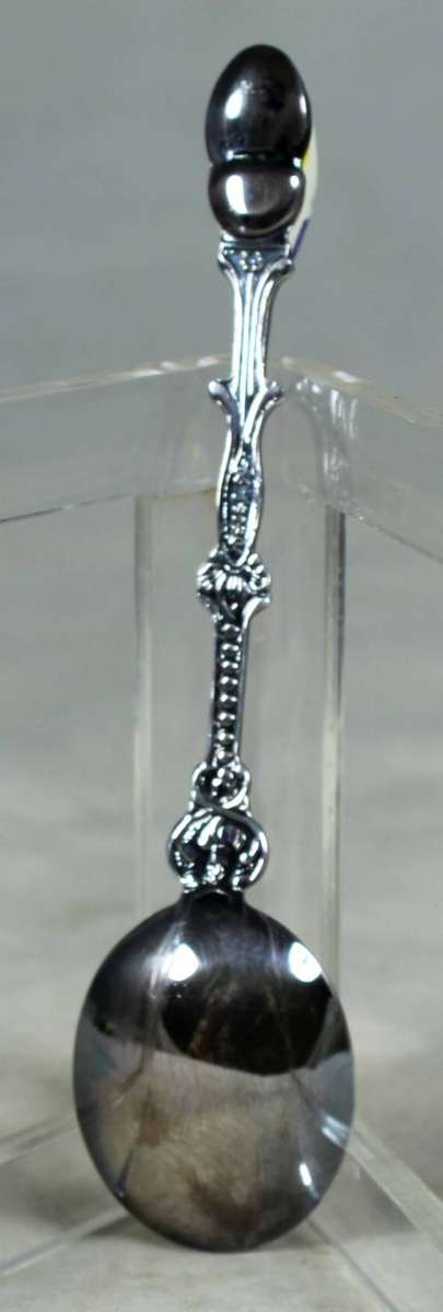 SOUVENIR TEASPOON-DUTCH SHOE (BEAUTIFUL)-BID NOW!!!