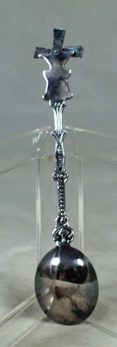 SOUVENIR SPOON-DUTCH WINDMILL(BEAUTIFUL) -BID NOW!!!