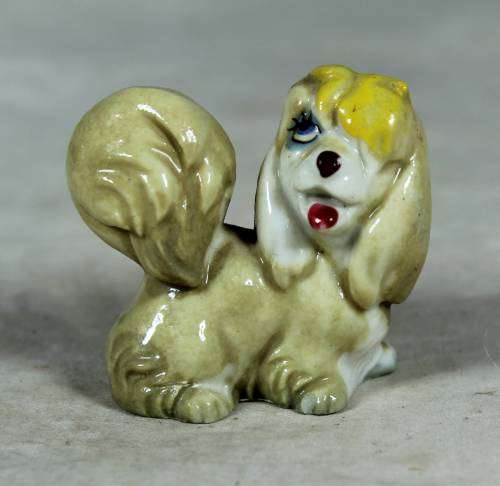 LOVELY WADE LADY FROM THE MOVIE THE LADY AND THE TRAMP-BID NOW!!