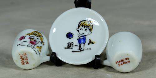 2 BEAUTIFUL PORCELAIN CUPS & ONE SAUCER - BID NOW!!!