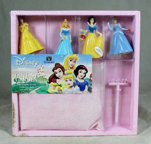 DISNEY PRINCESS FANTASY GARDEN ANY LITTLE GIRLS DREAM GIFT-BID NOW!!!