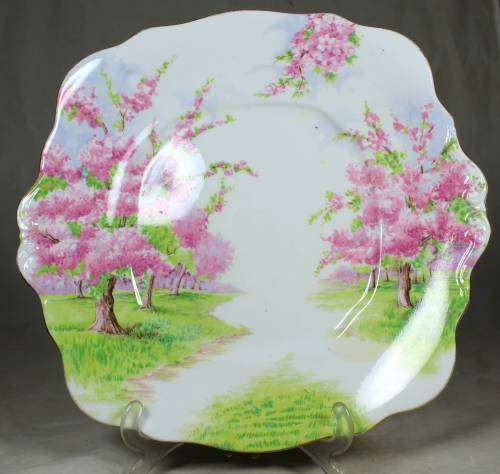 ELEGANT ROYAL ALBERT BLOSSOM TIME CAKE PLATTER-BID NOW!