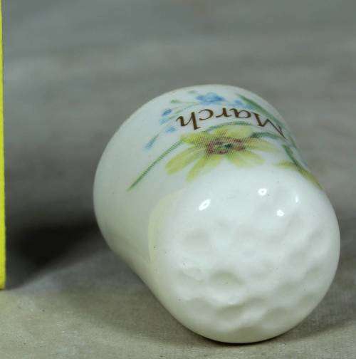 LOVELY PORCELAIN THIMBLE (MARCH WITH SUNFLOWERS)-BID NOW!