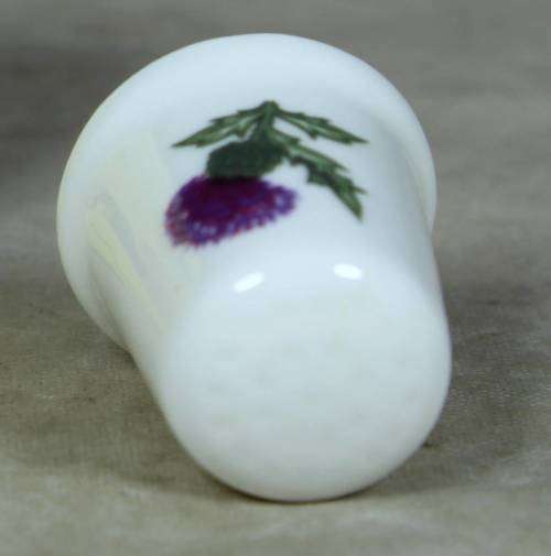 THIMBLE-ST.ANDREWS POTTERY SCOTLAND(PURPLE FLOWER)