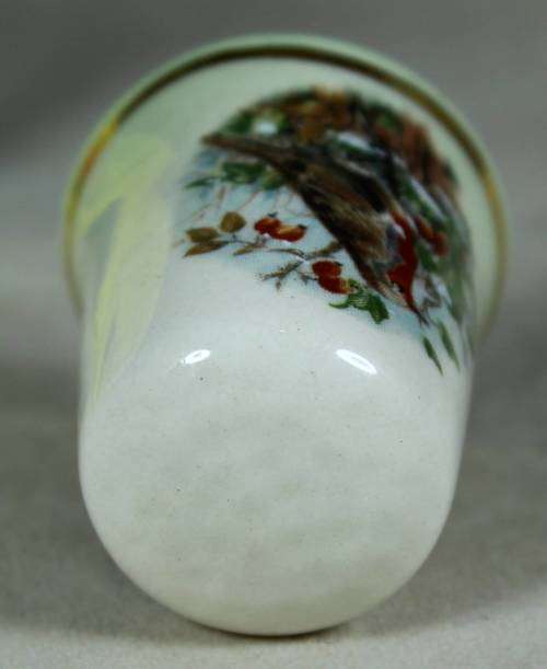 THIMBLE-PALISSY ENGLAND(BIRD IN A TREE)BID NOW!