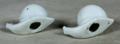 MINIATURE-A PAIR OF PORCELAIN WHITE SNAILS(BEAUTIFUL)BID NOW!!!!