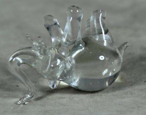 MINIATURE-GLASS ELEPHANT(BEAUTIFUL)BID NOW
