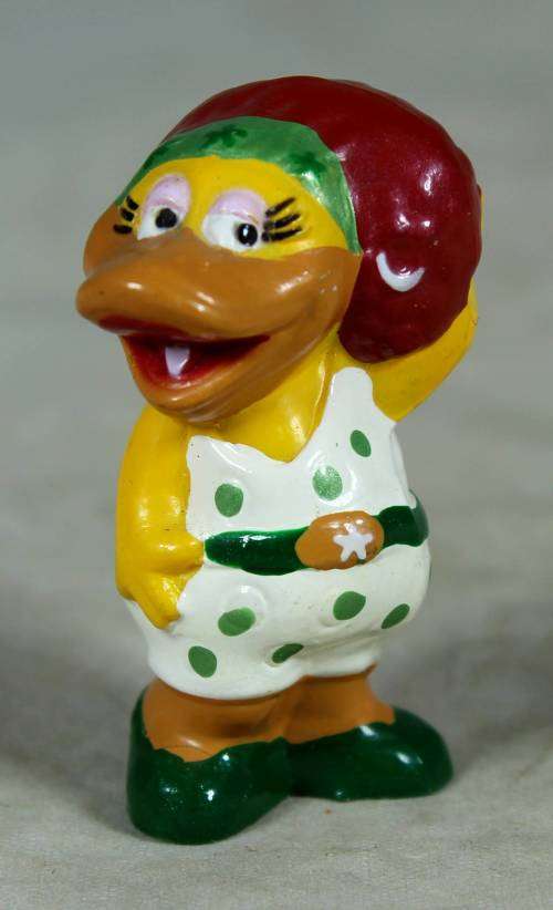 Miniature - Duck dressed in sexy outfit