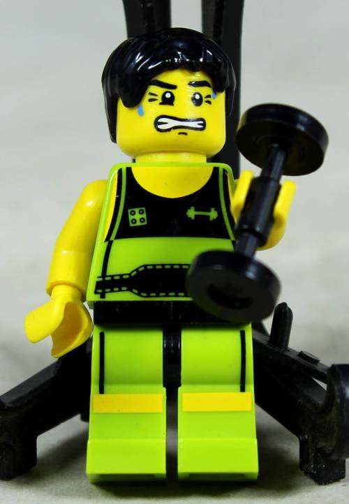 MINIATURE LEGO FIGURINE-WEIGHTLIFTER-BID NOW!!!