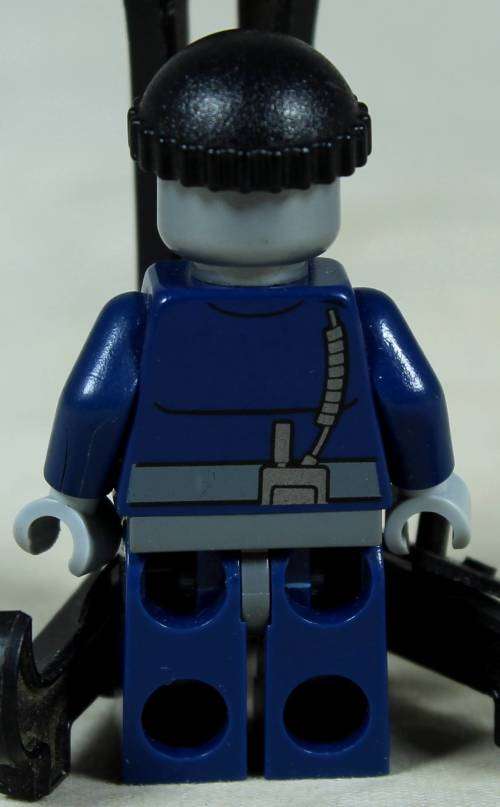 MINIATURE LEGO FIGURINE-ROBO SWAT,KRUT CAP BID NOW!!