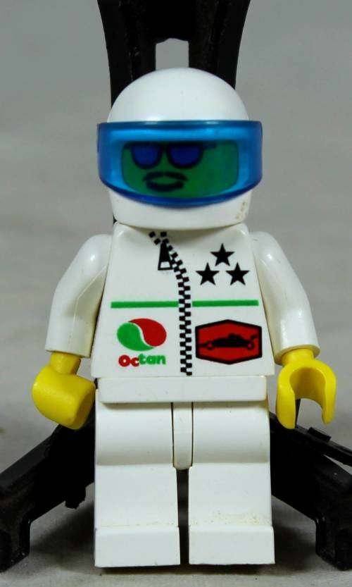 MINIATURE LEGO FIGURINE-OCTAN RACER BID NOW!