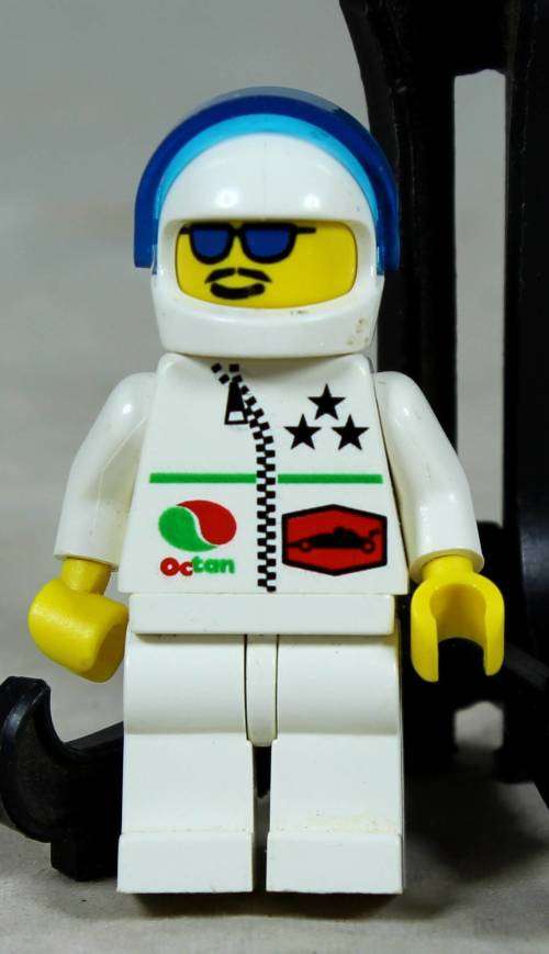 MINIATURE LEGO FIGURINE-OCTAN RACER BID NOW!