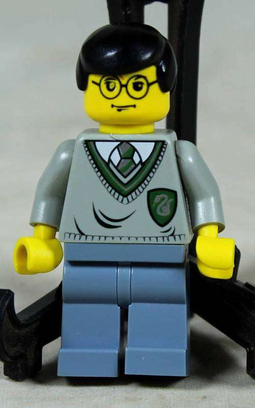 Miniature Lego figurine - Harry / Goyle (Harry Potter series)