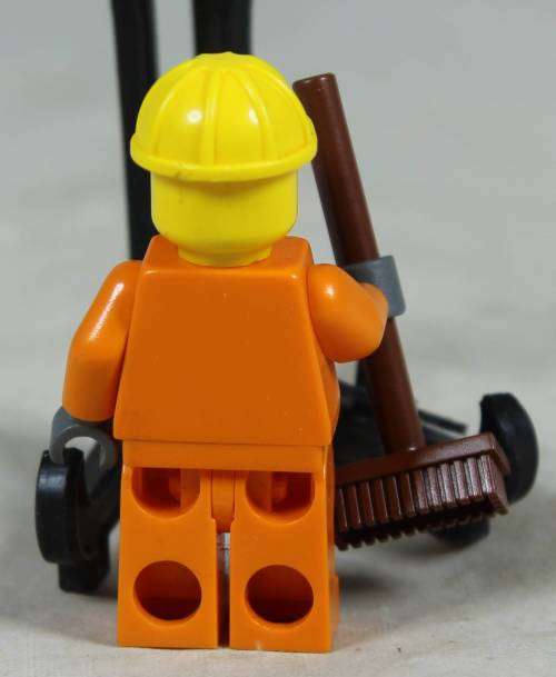 Miniature Lego figurine - Construction worker with broom ( CTY0132)