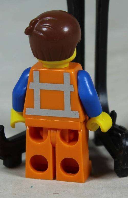 MINIATURE LEGO FIGURINE-EMMET(LEGO MOVIE 2) BID NOW!