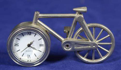 EXQUISITE HACHETTE MINITURE CLOCK WITH BOOKLET-GENTLEMENS BICYCLE-BID NOW!