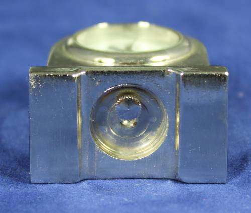 EXQUISITE HACHETTE MINITURE CLOCK WITH BOOKLET-STYLISH TABLE CLOCK BID NOW!