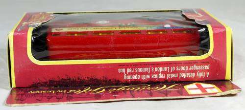 Matchbox - 1977 Heritage gifts by Lesney - the London bus