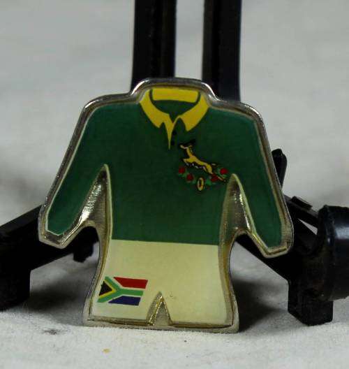 A REALLY BEAUTIFUL SOUTH AFRICAN RUGBY PIN-BID NOW!!