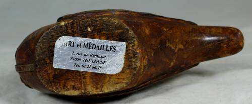 AMAZING WOODEN DUCK WITH BRASS INLAY-BID NOW!!