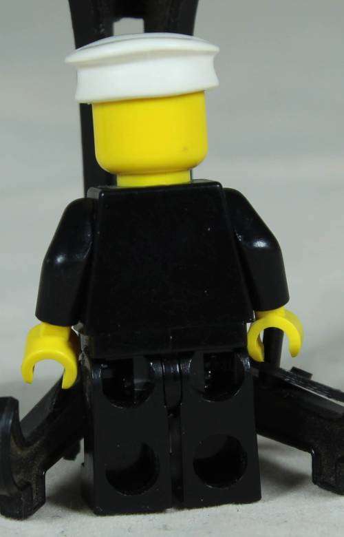 Lego mini figurine - Policeman with a white hat and a smile