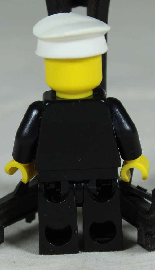LEGO MINI FIGURINE-POLICEMAN WITH A WHITE HAT BID NOW