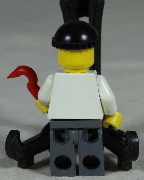 Lego mini figurine - Police jail prisoner 50380 with a crowbar (CTY0203)