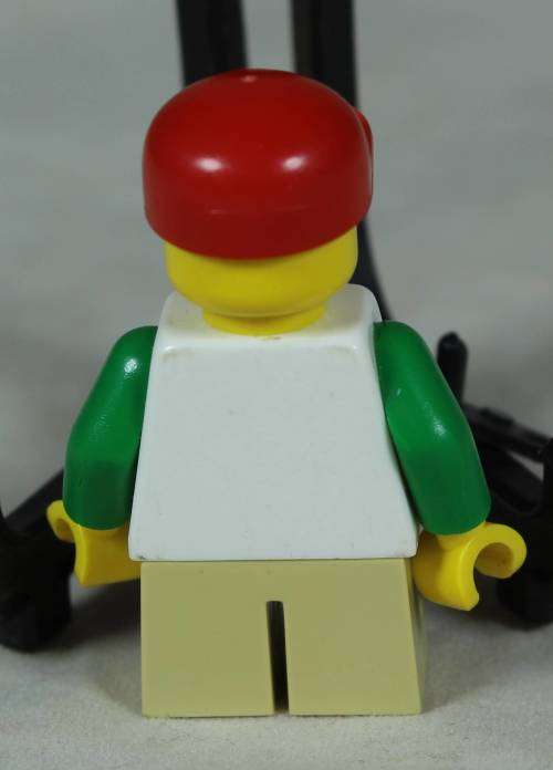 LEGO MINI FIGURINE-CLASSIC SPACE MINI FIGURE(CTY0436) BID NOW!!