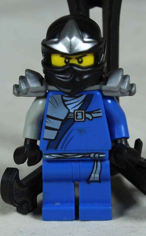 Lego mini figurine - Jay ZX with shoulder armor (Ninjago NJO047)
