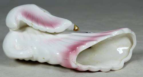 SWAN POSY VASE(LOVELY)-BID NOW!!!