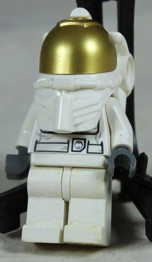 Lego mini figurine - Female astronaut (Mini figure collection 2013 COL279)