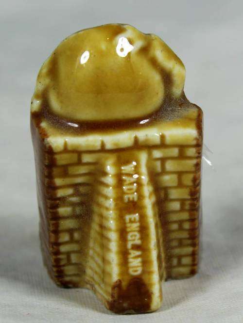 LOVELY WADE HUMPTY DUMPTY-BID NOW!!