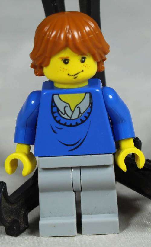 LEGO MINI FIGURINE-RON WEASLEY(HARRY POTTER HP006)  BID NOW!!