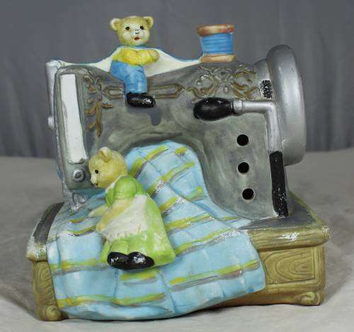 BEARS SITTING ON A LARGE SEWING MACHINE (ADORABLE) BID NOW !!