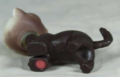 LITTLEST PET SHOP AUTHENTIC RANGE WITH A RED MAGNET(HASBRO 2004)RARE FERRET ADORABLE!