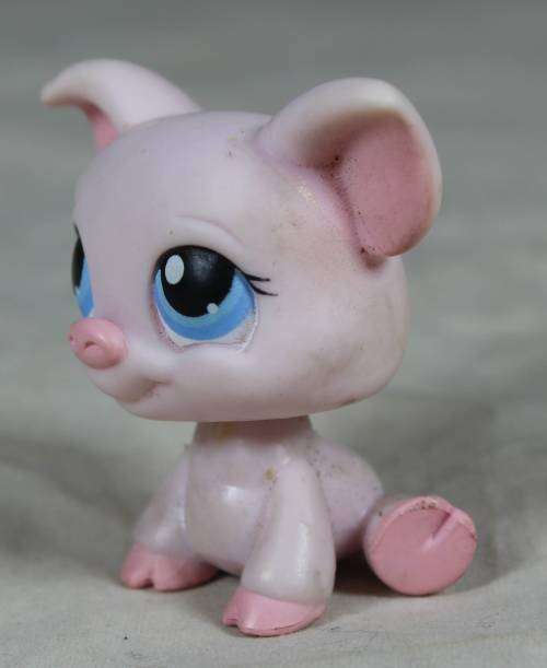 LITTLEST PET SHOP AUTHENTIC RANGE WITH A RED MAGNET(HASBRO 2005)PINK PIG#296(SO CUTE)BID NOW!