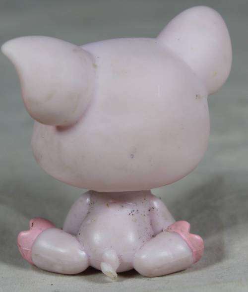 LITTLEST PET SHOP AUTHENTIC RANGE WITH A RED MAGNET(HASBRO 2005)PINK PIG#296(SO CUTE)BID NOW!