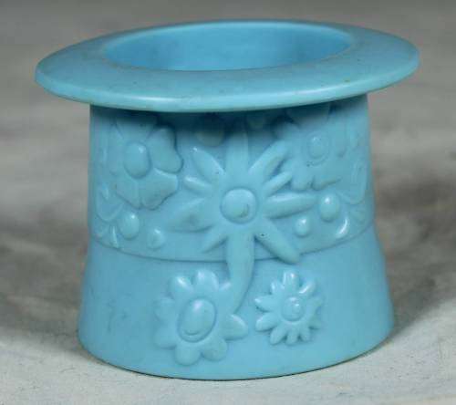 LOT OF PLASTIC TOY ACCESSORIES-BID NOW!