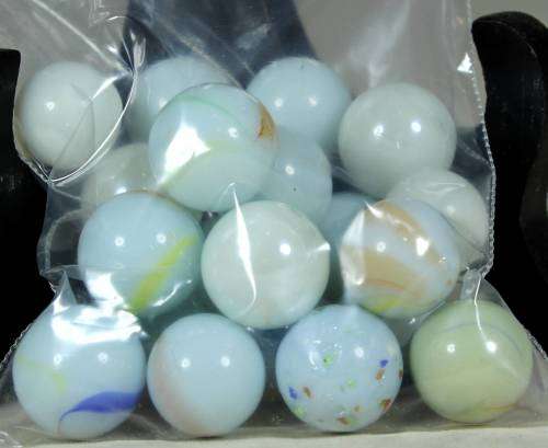 VINTAGE WHITE COLLECTION OF 20 MARBLES-A MUST HAVE-BID NOW!