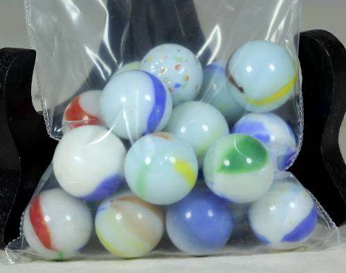 VINTAGE WHITE COLLECTION OF 20 MARBLES-A MUST HAVE-BID NOW!