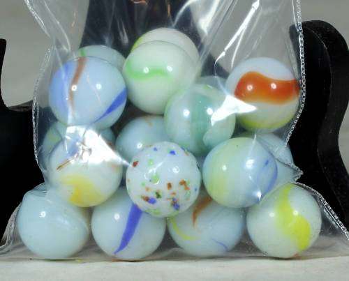 VINTAGE WHITE COLLECTION OF 20 MARBLES-A MUST HAVE-BID NOW!