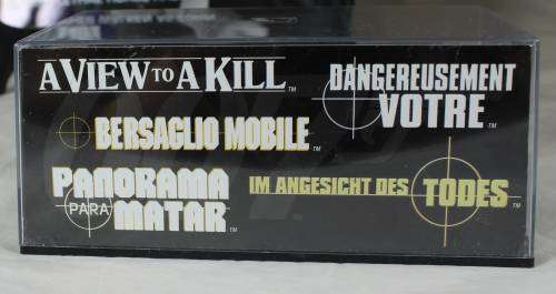 JAMES BOND 007 WITH MAGAZINE UNIVERSAL HOBBIES-RENAULT FUEGO TURBO(A VIEW TO A KILL#86)BID NOW!!