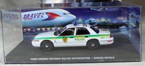 JAMES BOND 007 WITH MAGAZINE UNIVERSAL HOBBIES-FORD CROWN VICTORIA (CASINO ROYALE#100)BID NOW!