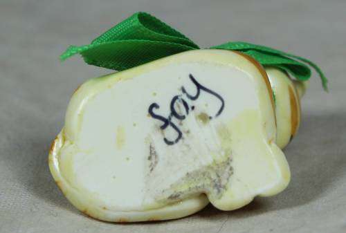 MINIATURE CAT BY FAY (LOVELY) BID NOW!!!