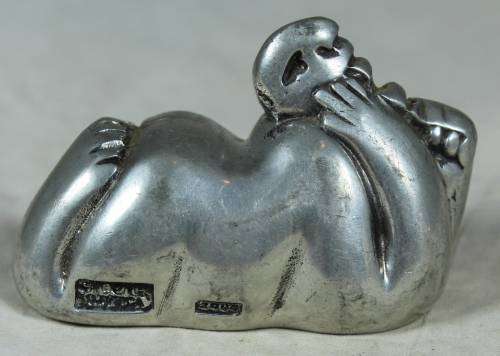 CARROL BOYES 2005 PAPER WEIGHT-BID NOW!!