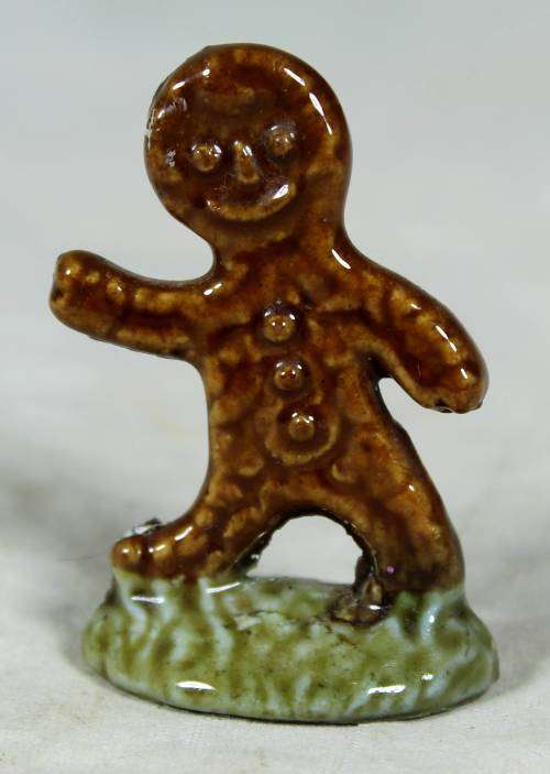 WADE WHIMSIE MADE IN ENGLAND(GINGER BREAD MAN)-BID NOW!!