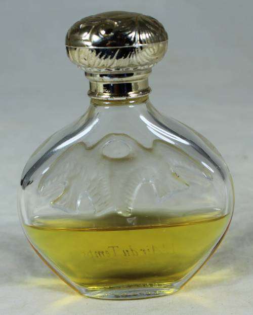 VINTAGE NINA RICCI L`AIR DU TEMP PERFUME BOTTLE 25ML(HALF FULL)(BEAUTIFUL) BID NOW!!
